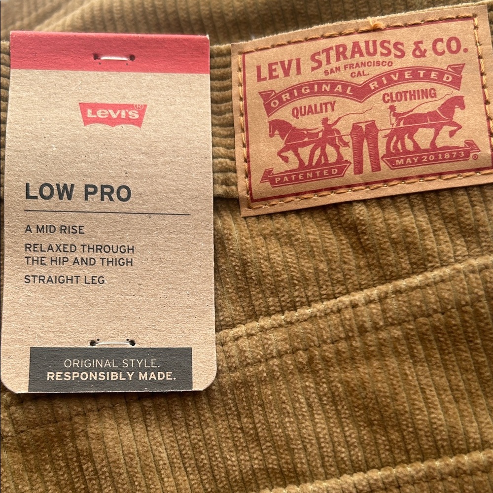 Levi’s 30 x30 Jeans Low Pro Golden Tan Corduroy MidRise Straight Leg Relaxed NWT - Picture 9 of 13